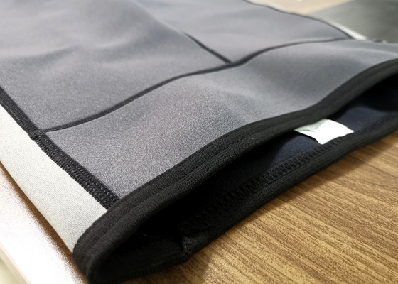 Kundenspezifisches ungiftiges 3mm Neopren surfender tauchender Wetsuit