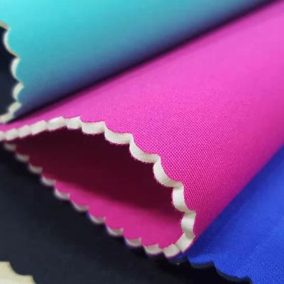 0,5 mm Shore A Gummi Neopren Spandex Stoff Wasserdicht für Kleidung / Tasche, ultradünn, elastisch, wasserdicht und wärmeisolierend, Outdoor-Stoff
